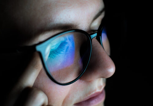 Mavi Işık Filtreli Gözlük Nedir?